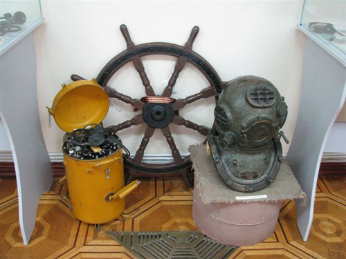 flot 7676 Единственный на Украине музей судостроения и флота Николаев 